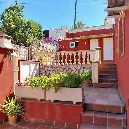 Villa Maravillosa Con Piscina Y Buenas Vistas