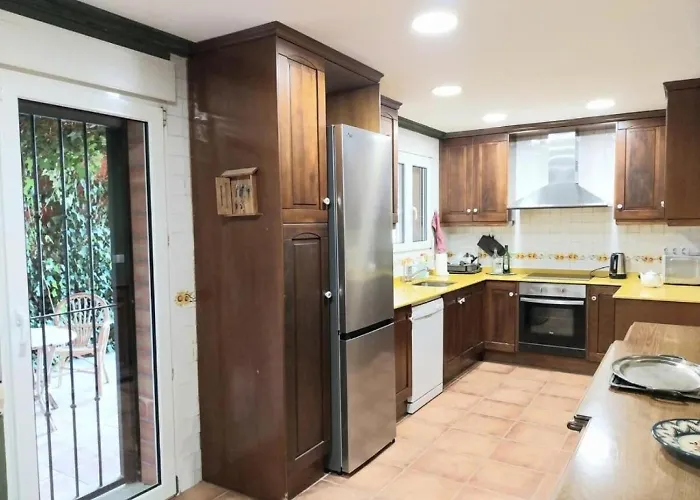 Maravillosa Con Piscina Y Buenas Vistas Villa *