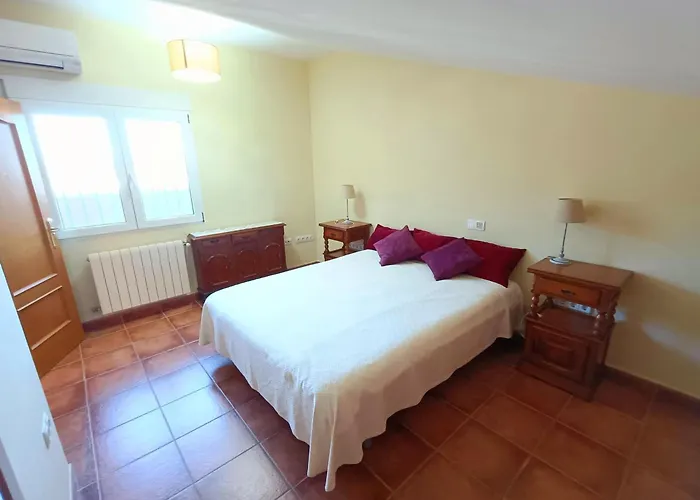 Maravillosa Con Piscina Y Buenas Vistas *