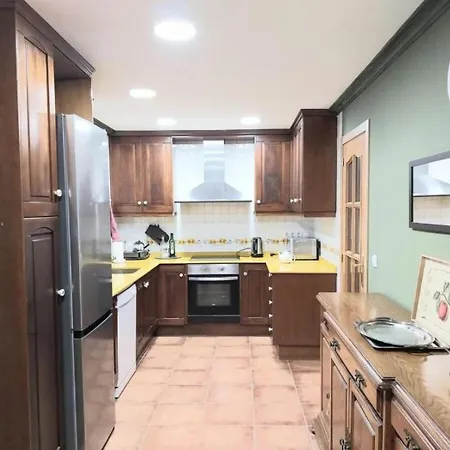 Maravillosa Con Piscina Y Buenas Vistas Денія